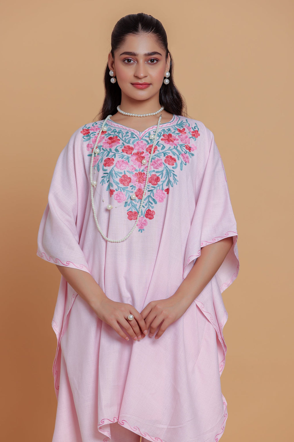 Arti chauhan In Cotton Kaftan Set in Kashmiri Aari - Pink