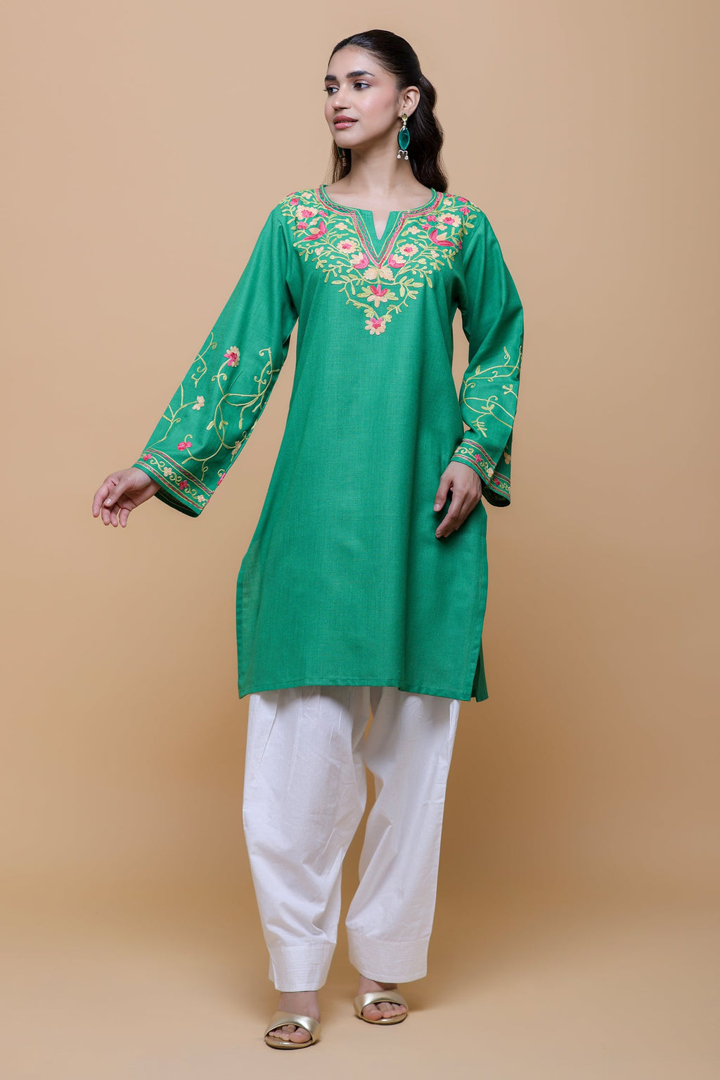 Cotton Kurta in Kashmiri Aari - Green
