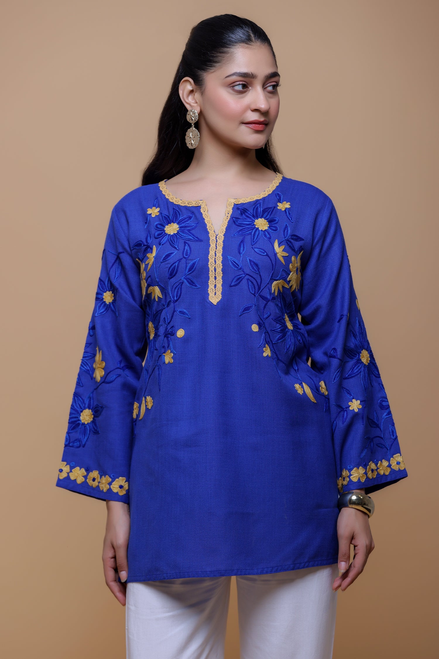Cotton Kashmiri Aari Kurta - Blue