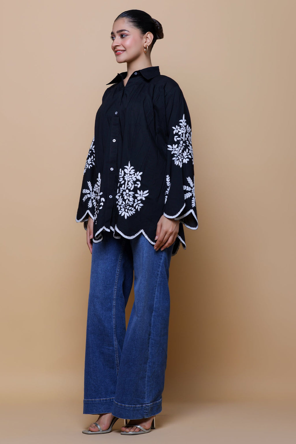 Anureet In Cotton Chikankari Shirt - Black