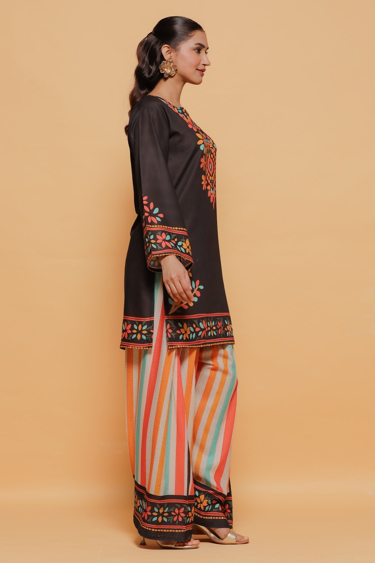 Neha x HOK in Black Multicolour Printed Lawn Cotton Co-ord Set with Farsi Pants