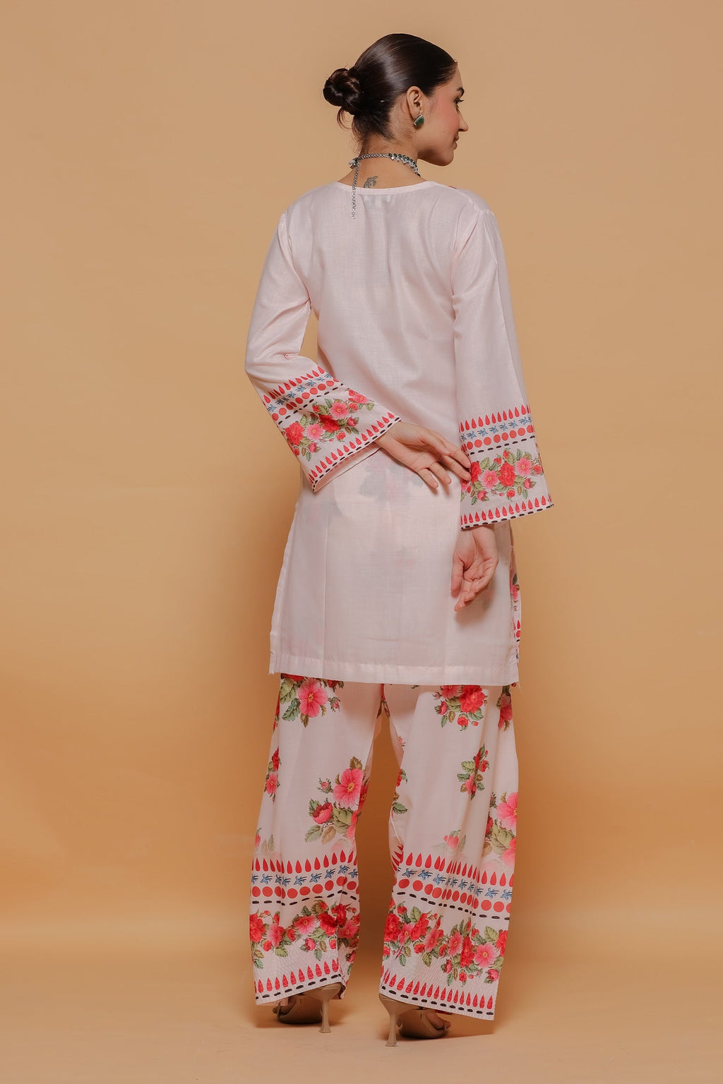 Priyanka x HOK in Blush Pink Floral Printed Lawn Cotton Co-ord Set with Farsi Pants