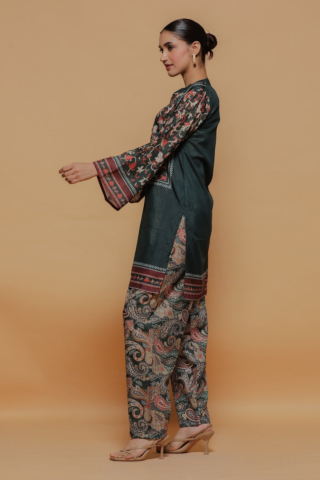 Emerald Green Printed Shimmer Lawn Cotton Co-ord Set with Straight Pants
