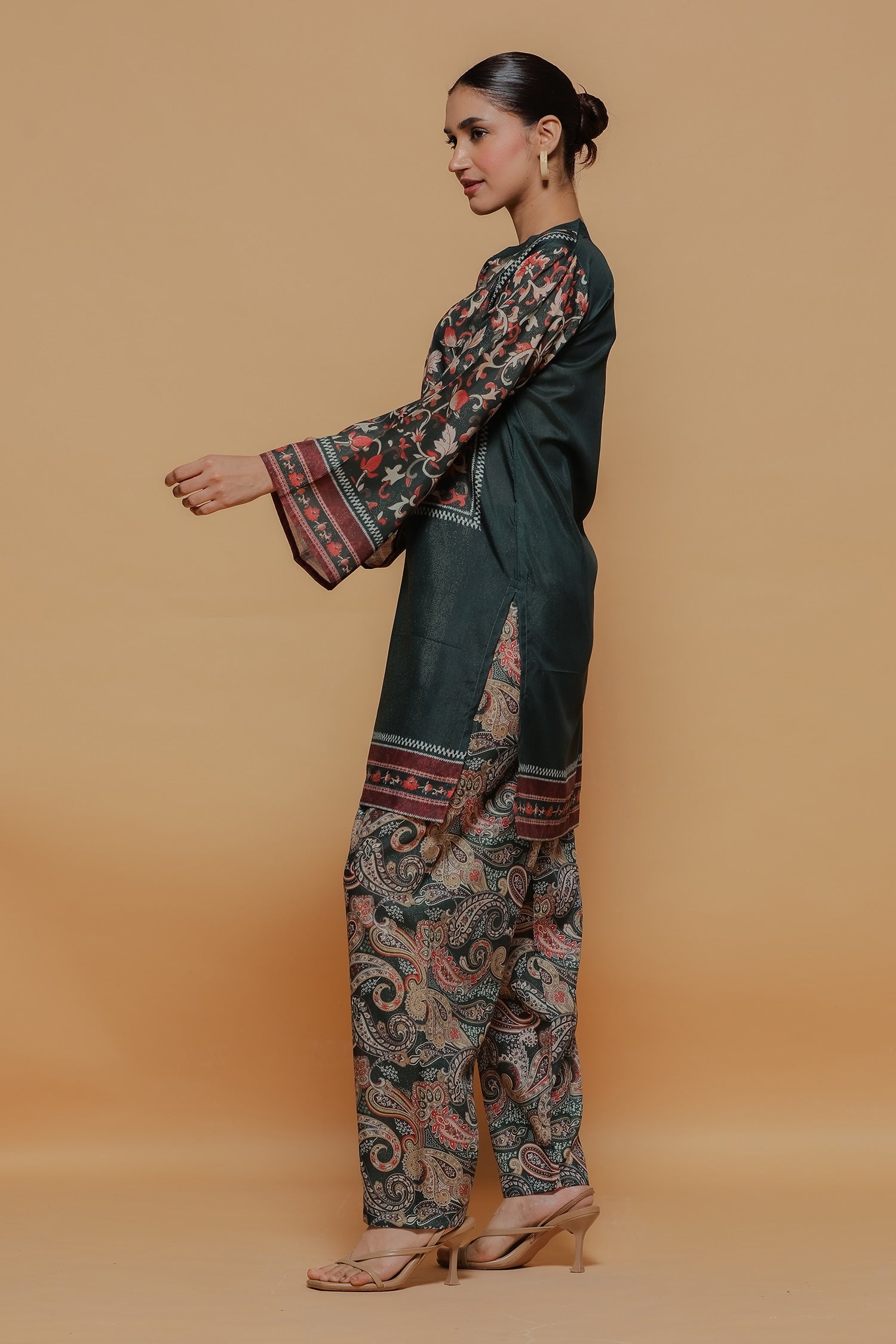 Emerald Green Printed Shimmer Lawn Cotton Co-ord Set with Straight Pants
