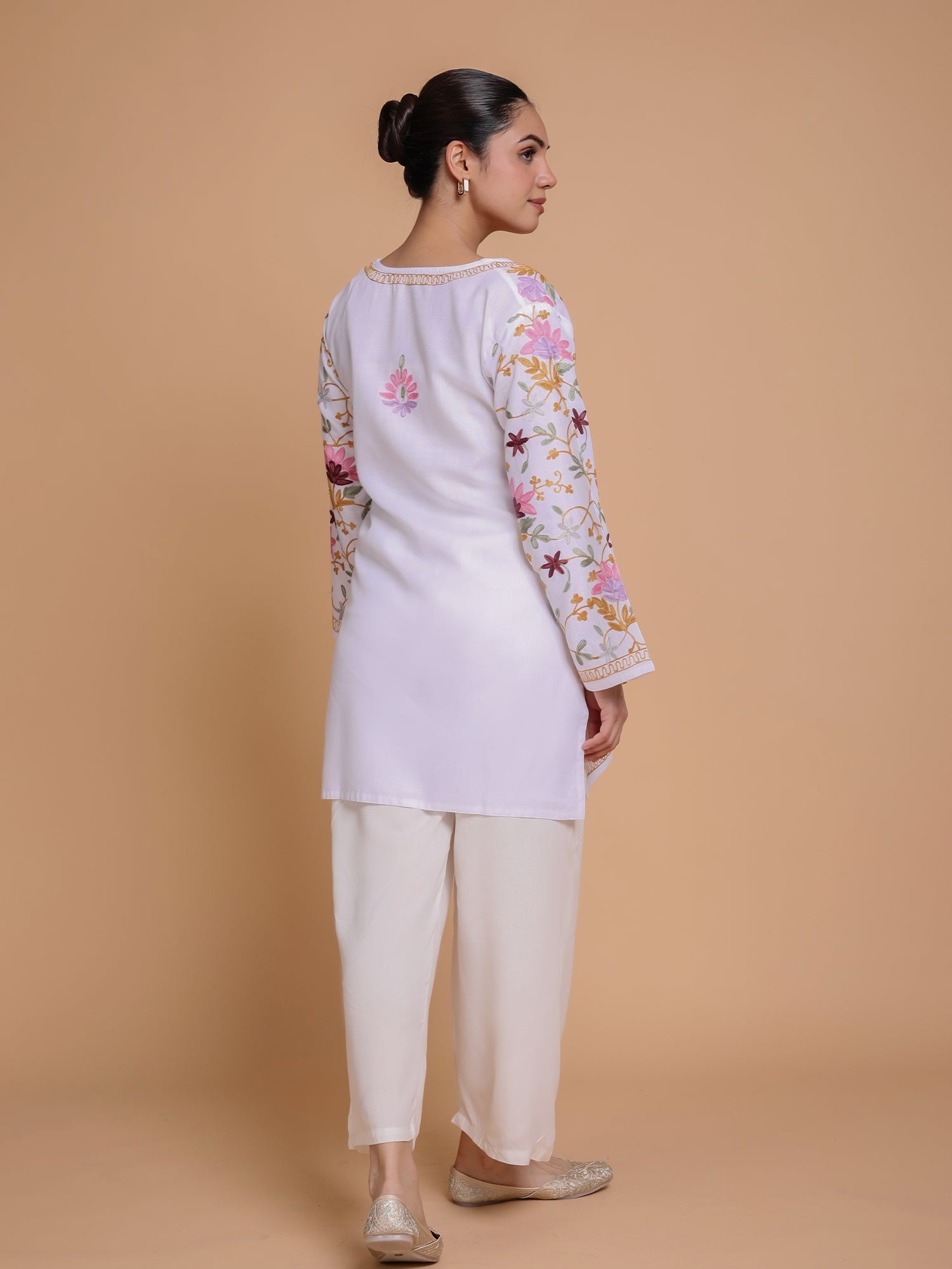 Plus Size - Falak Kashmiri Short Kurta - White