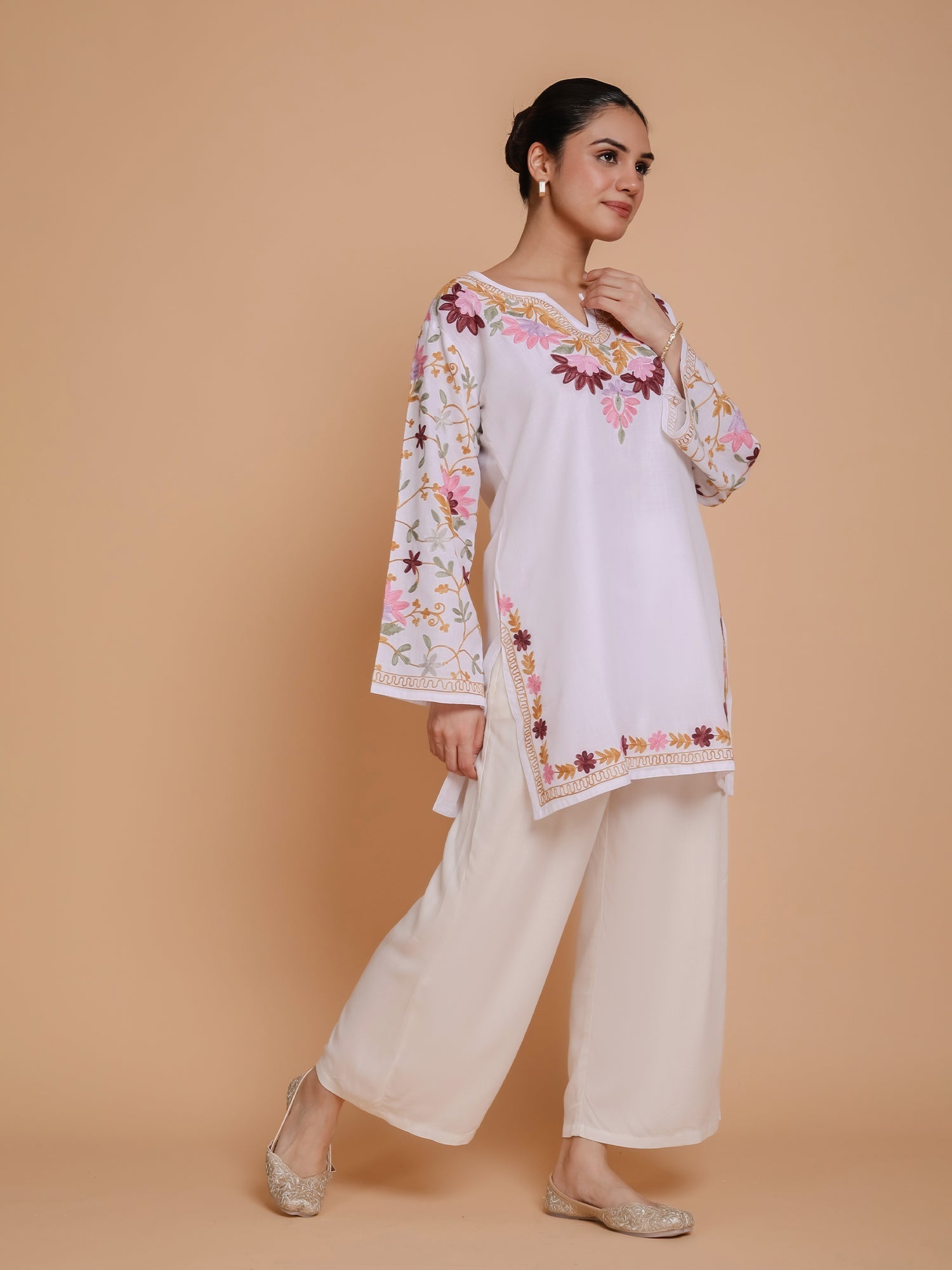 Plus Size - Falak Kashmiri Short Kurta - White