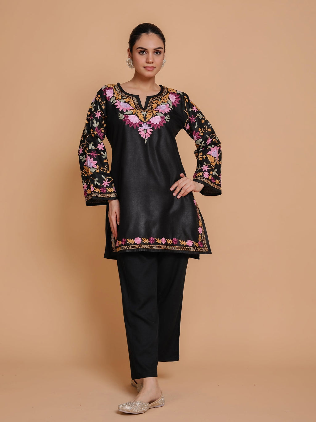 Plus Size - Falak Kashmiri Short Kurta - Black