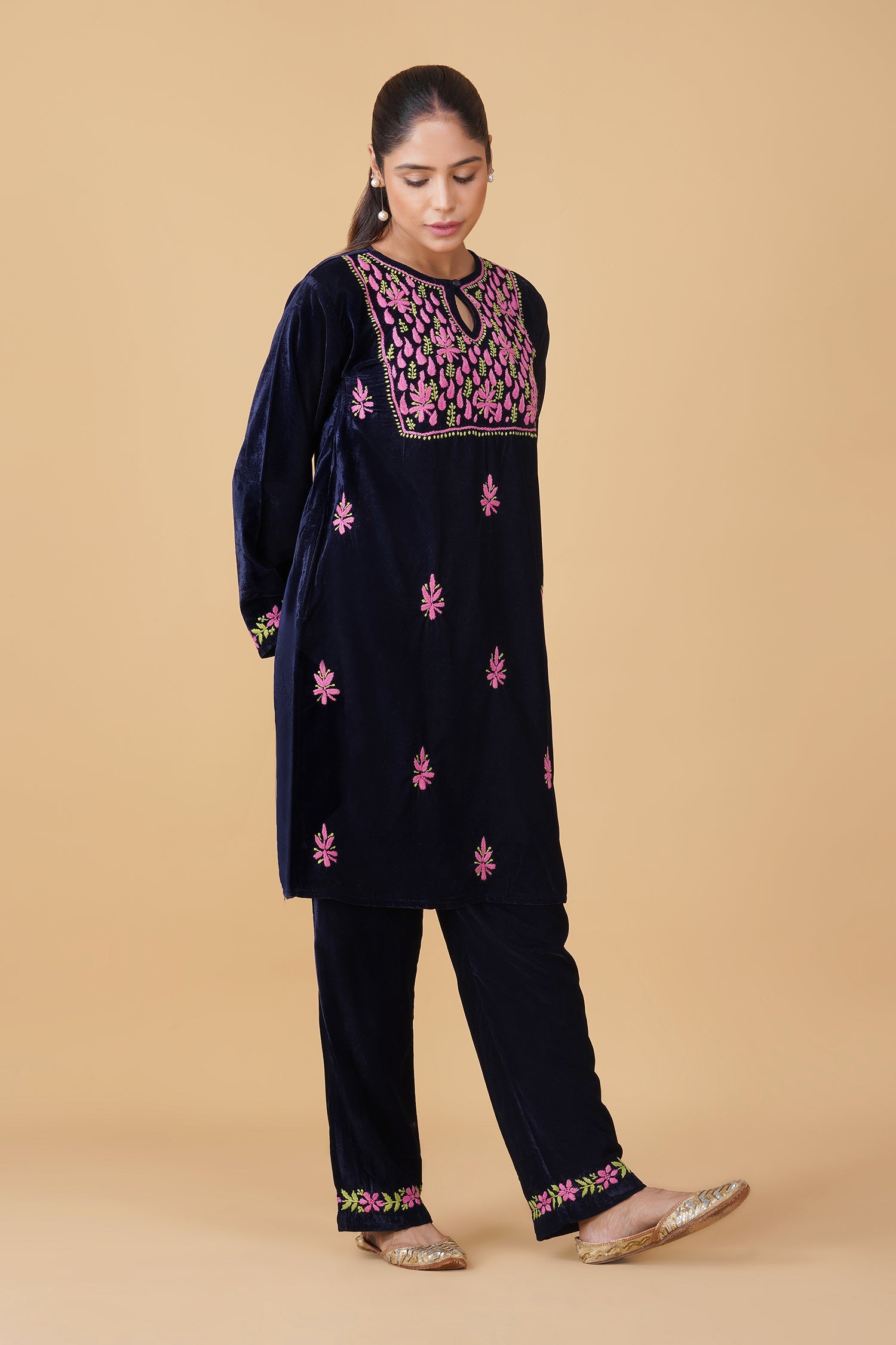 Velvet Chikankari Kurta Set – Blue