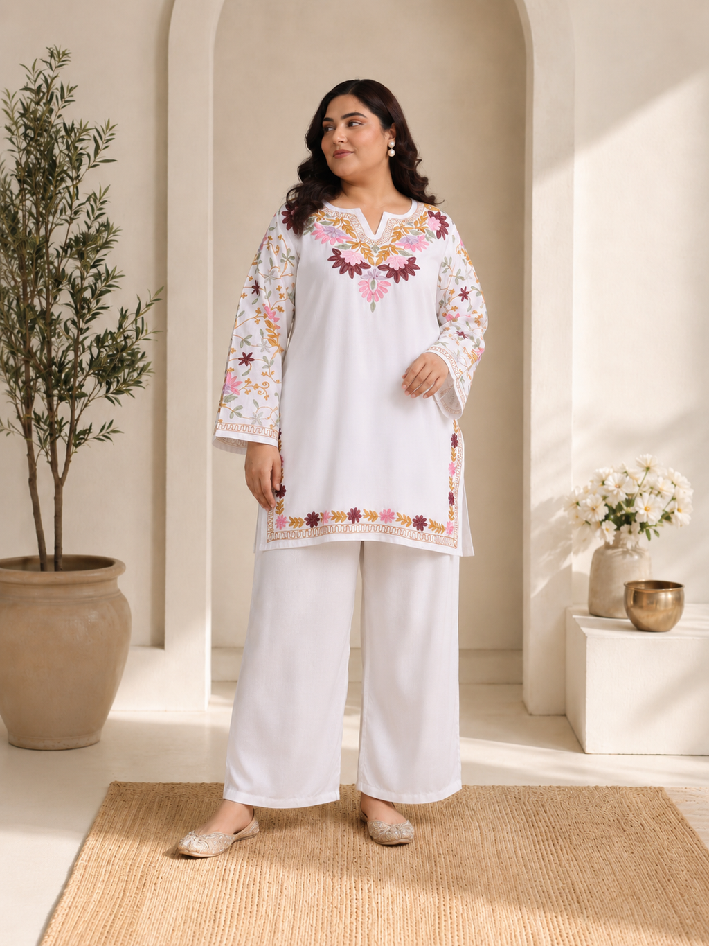 Plus Size - Falak Kashmiri Short Kurta - White
