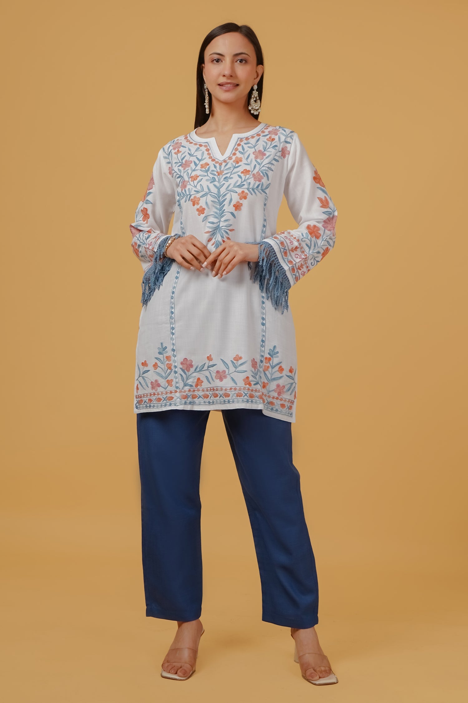 Cotton Kashmiri Aari Embroidered Kurta - White With Blue