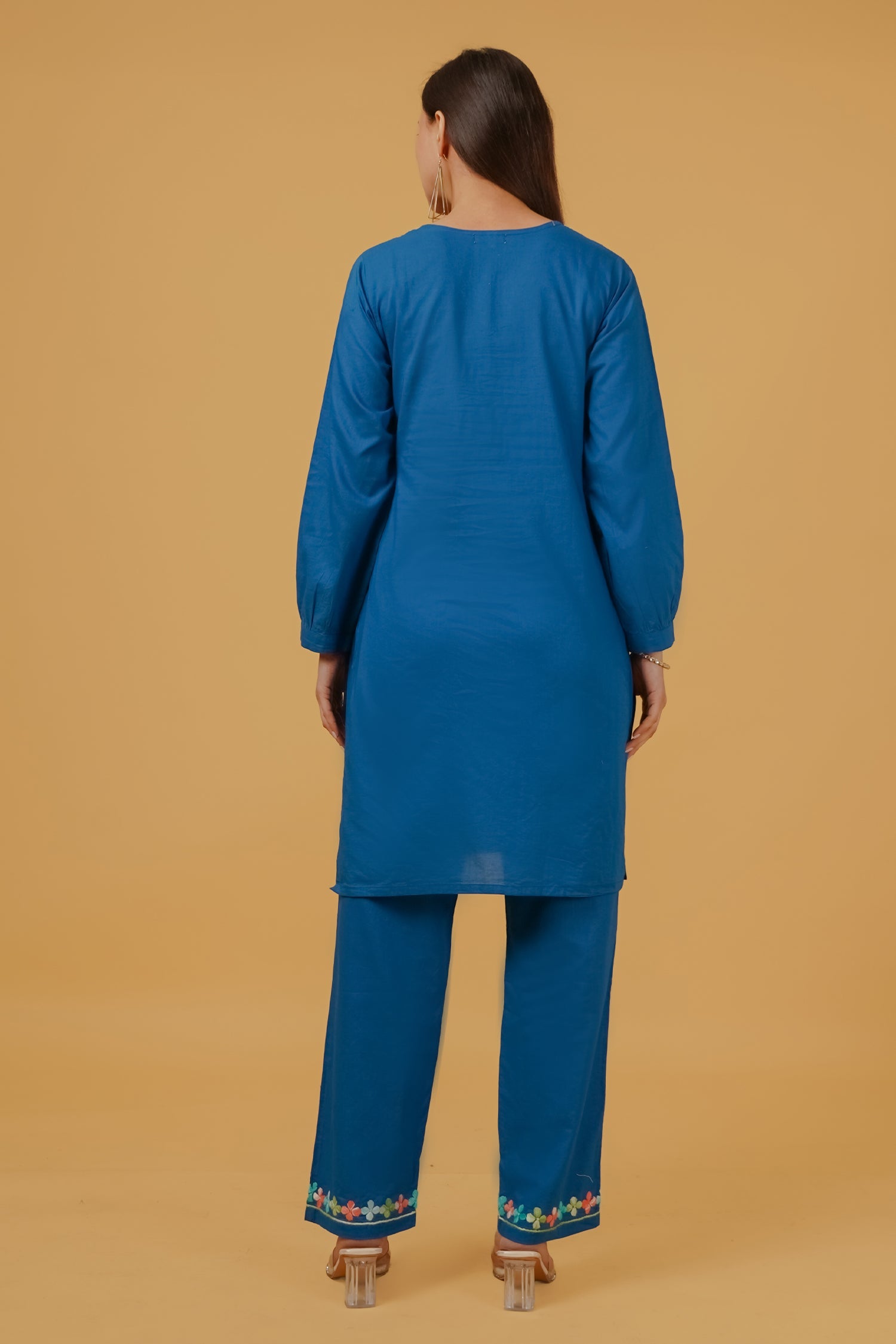 Chikankari Embroidered Kurta Set With Bellbottoms in Cotton – Teal Blue