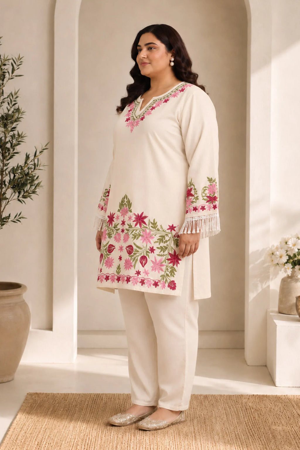 Plus Size - HOK Falak Kashmiri Long Kurta - White