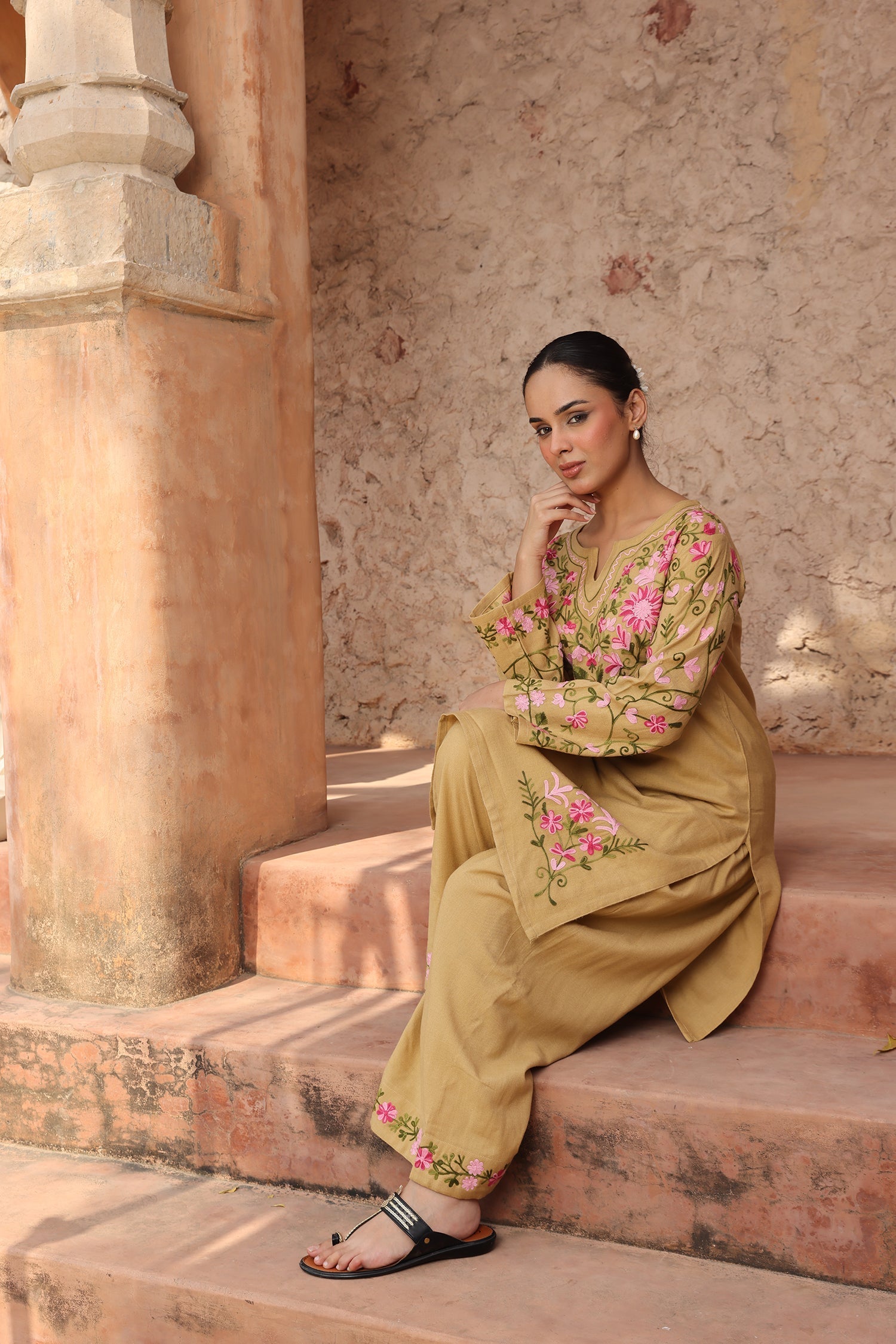 Cotton Kashmiri Aari Kurta Set – Beige with Farsi Bottoms