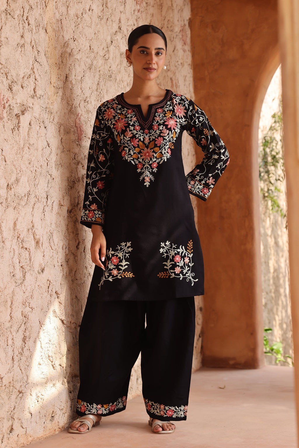 Cotton Kashmiri Aari Embroidered Kurta Set – Black with Farsi Bottoms