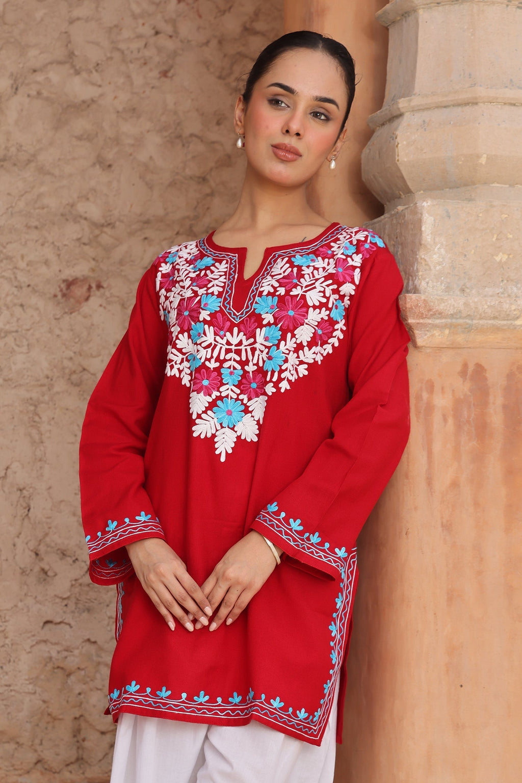 Cotton Kashmiri Aari Short Kurta – Red
