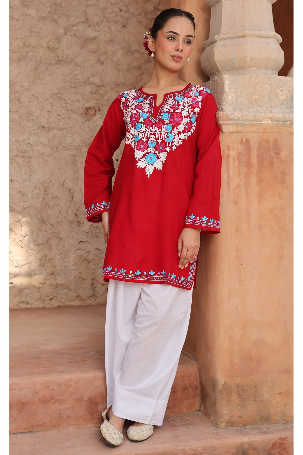Cotton Kashmiri Aari Short Kurta – Red
