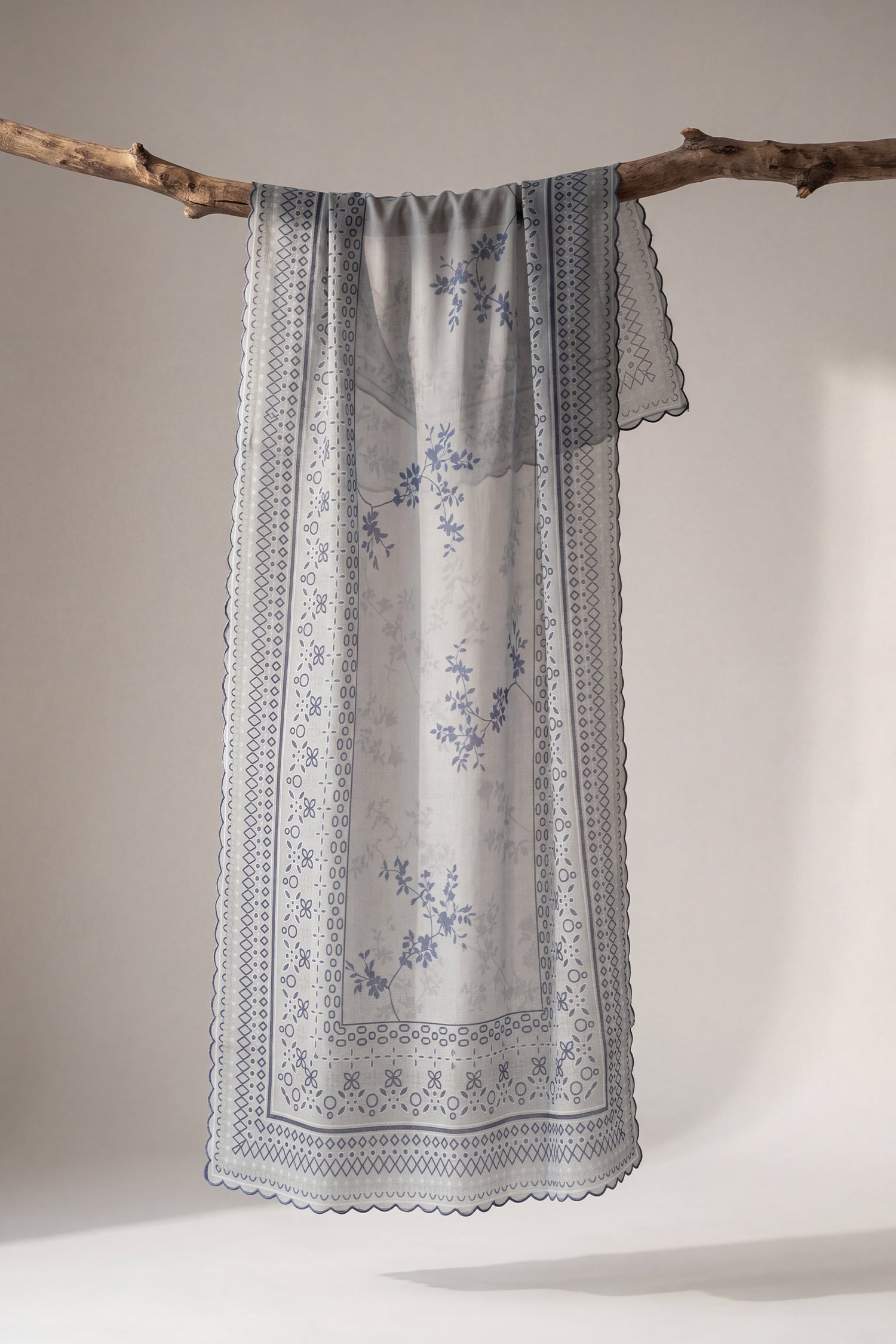 Ishita sandhu In Grey Printed Lawn Cotton Co-ord Set with Farsi Pants