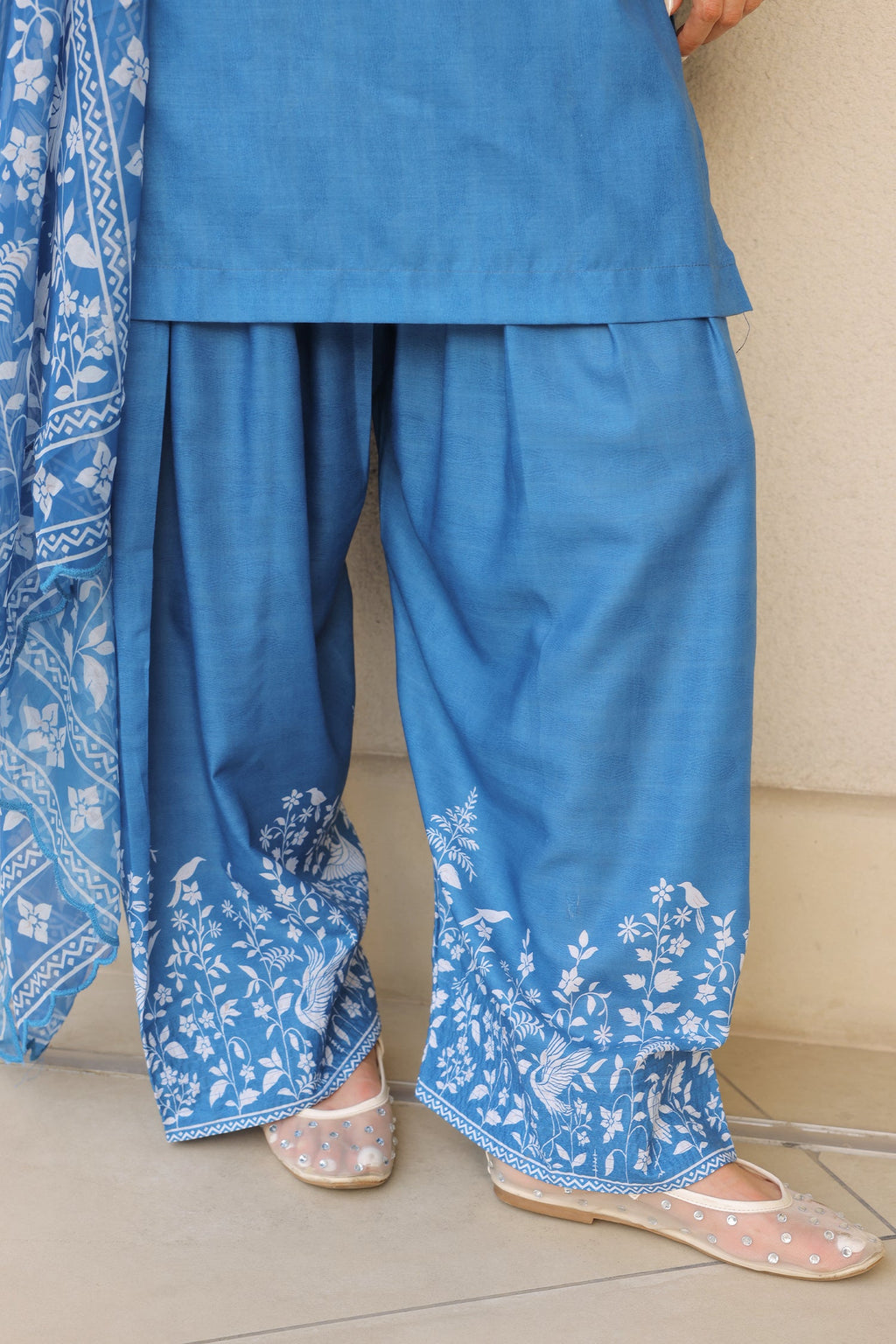 Priyanka x HOK in Indigo Blue Printed Lawn Cotton Co-ord Set with Farsi Pants