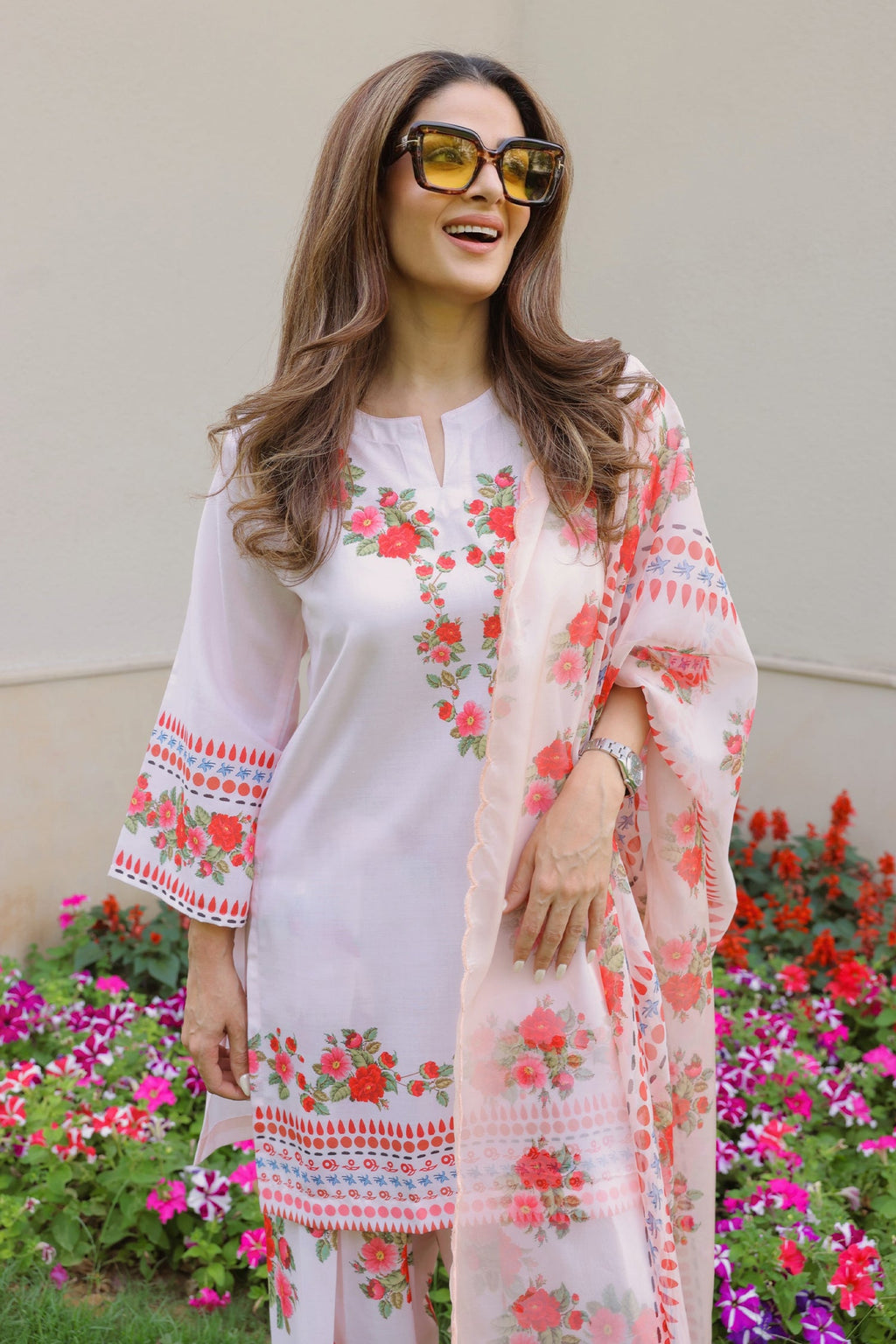 Priyanka x HOK in Blush Pink Floral Printed Lawn Cotton Co-ord Set with Farsi Pants