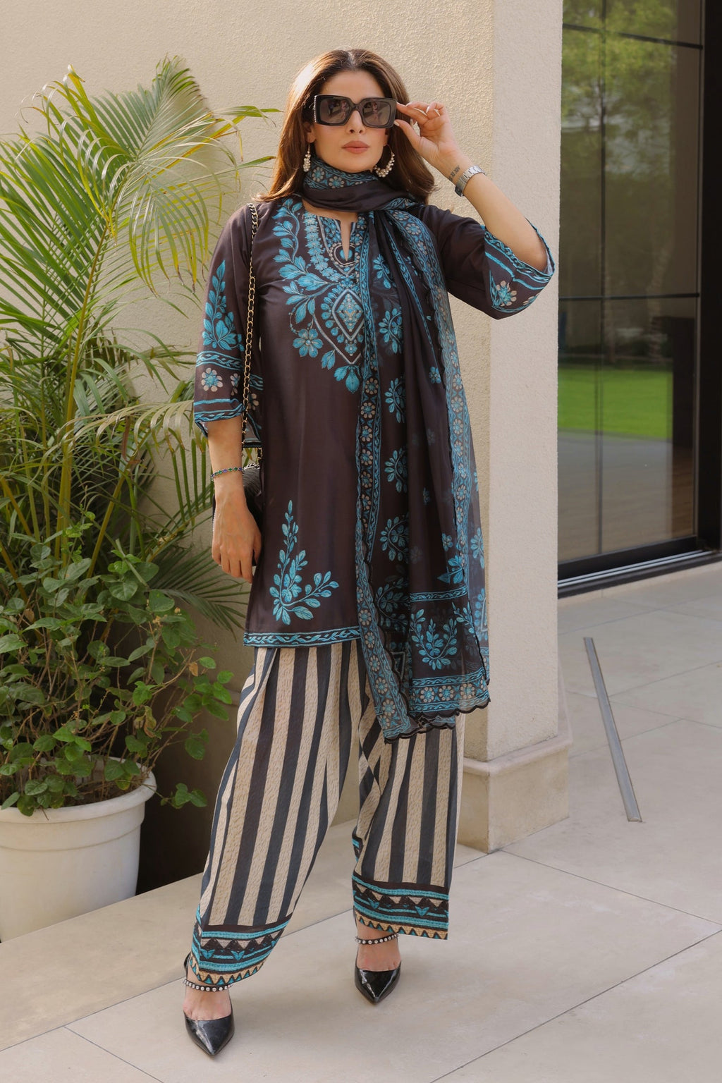 Priyanka x HOK in Black & Teal Printed Lawn Cotton Co-ord Set with Farsi Pants