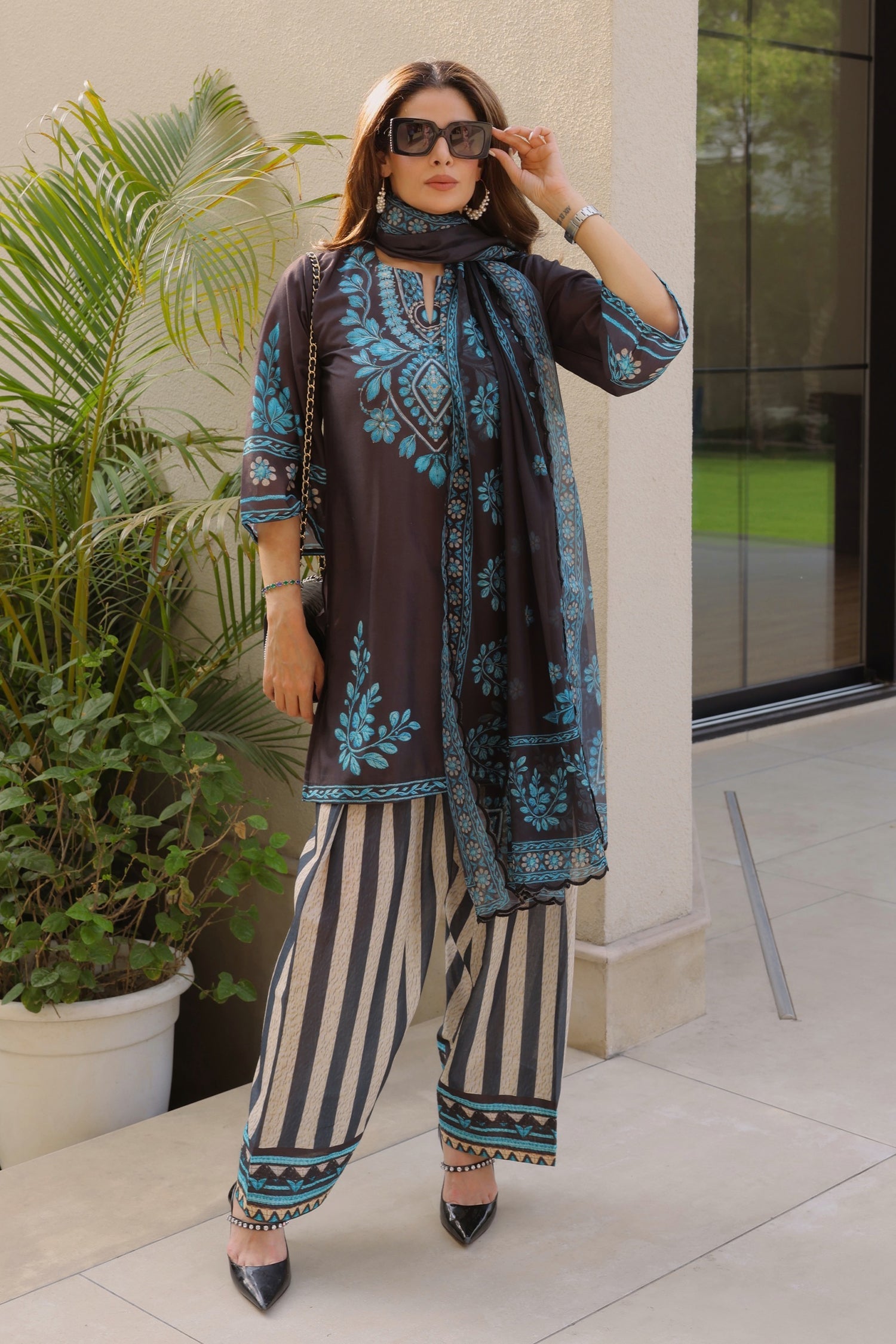 Priyanka x HOK in Black & Teal Printed Lawn Cotton Co-ord Set with Farsi Pants