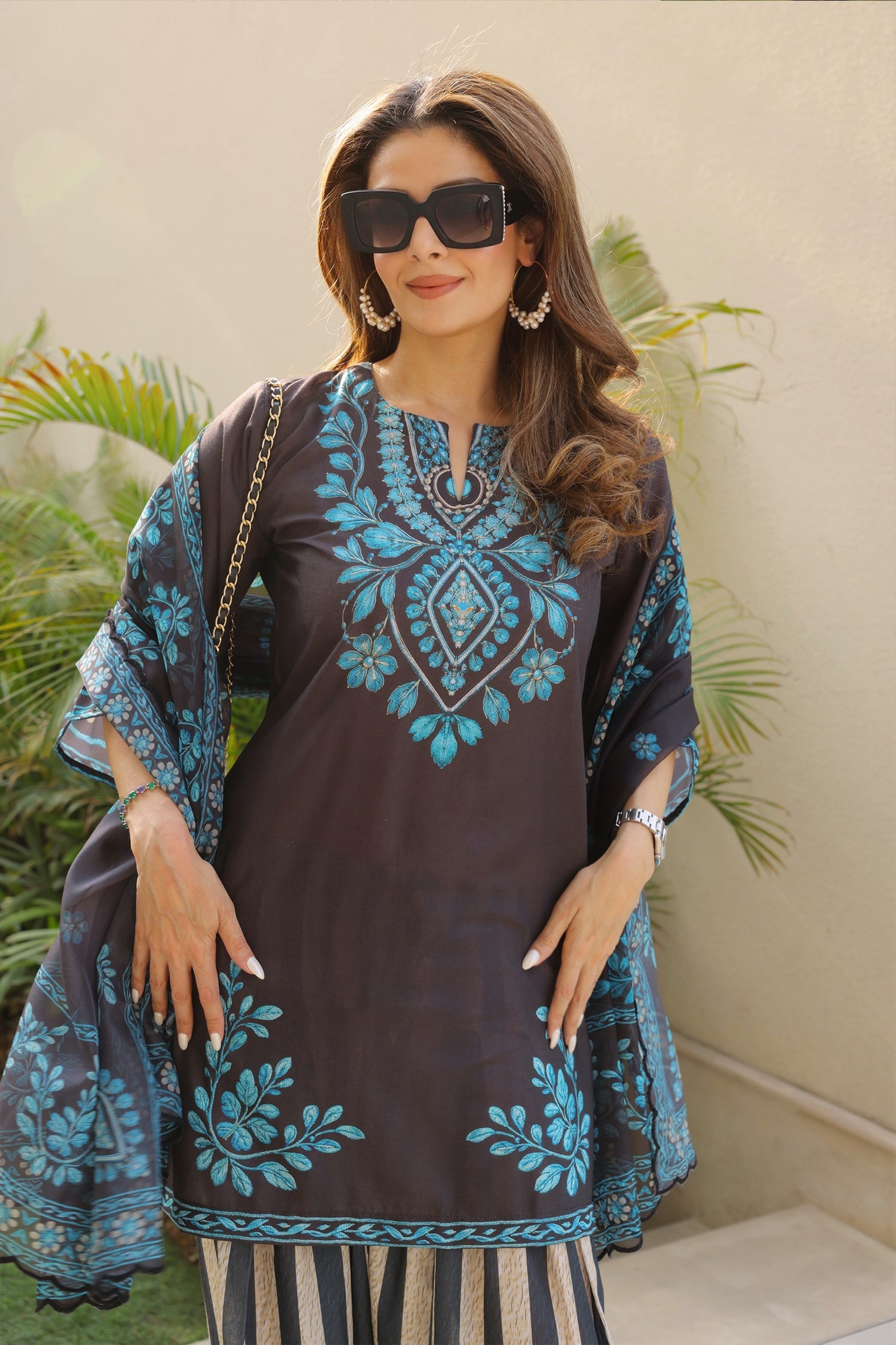 Priyanka x HOK in Black & Teal Printed Lawn Cotton Co-ord Set with Farsi Pants