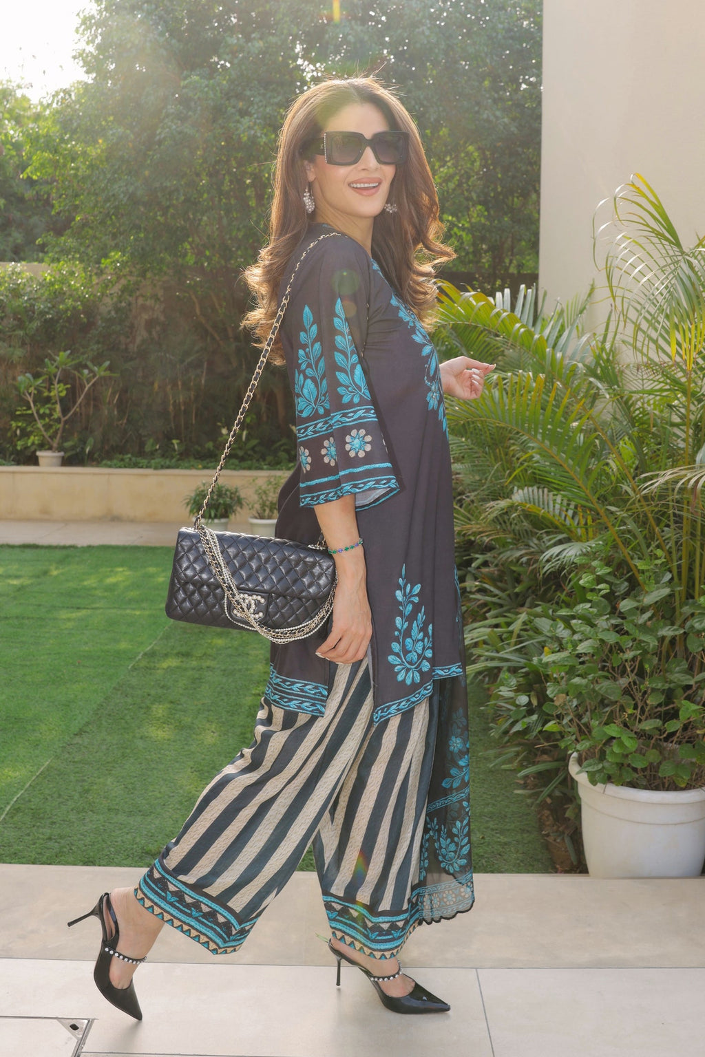 Priyanka x HOK in Black & Teal Printed Lawn Cotton Co-ord Set with Farsi Pants