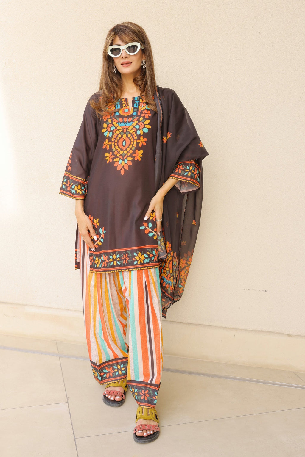 Neha x HOK in Black Multicolour Printed Lawn Cotton Co-ord Set with Farsi Pants