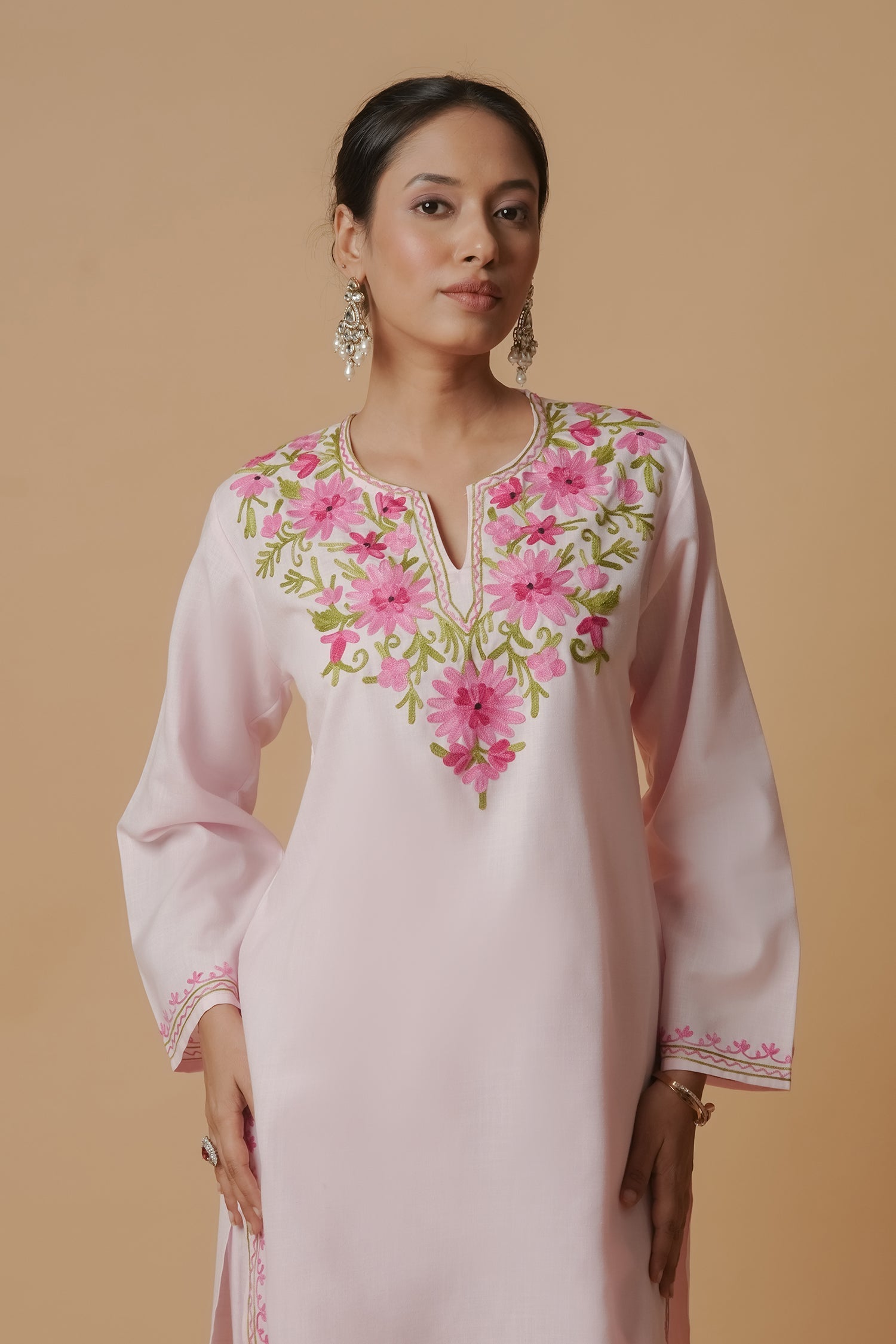 Plus Size - Kashmiri Aari Work Cotton Kurta Set - Baby Pink