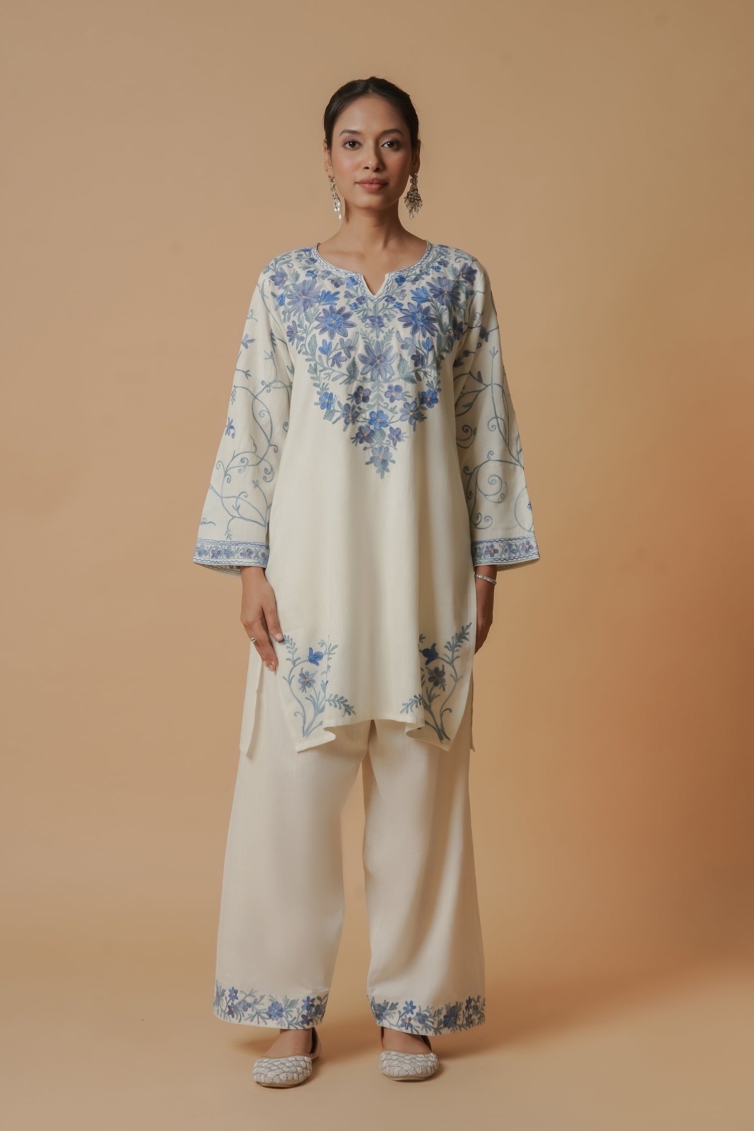 Shivani in Kashmiri Aari Work Cotton Kurta with Farsi Pant - White