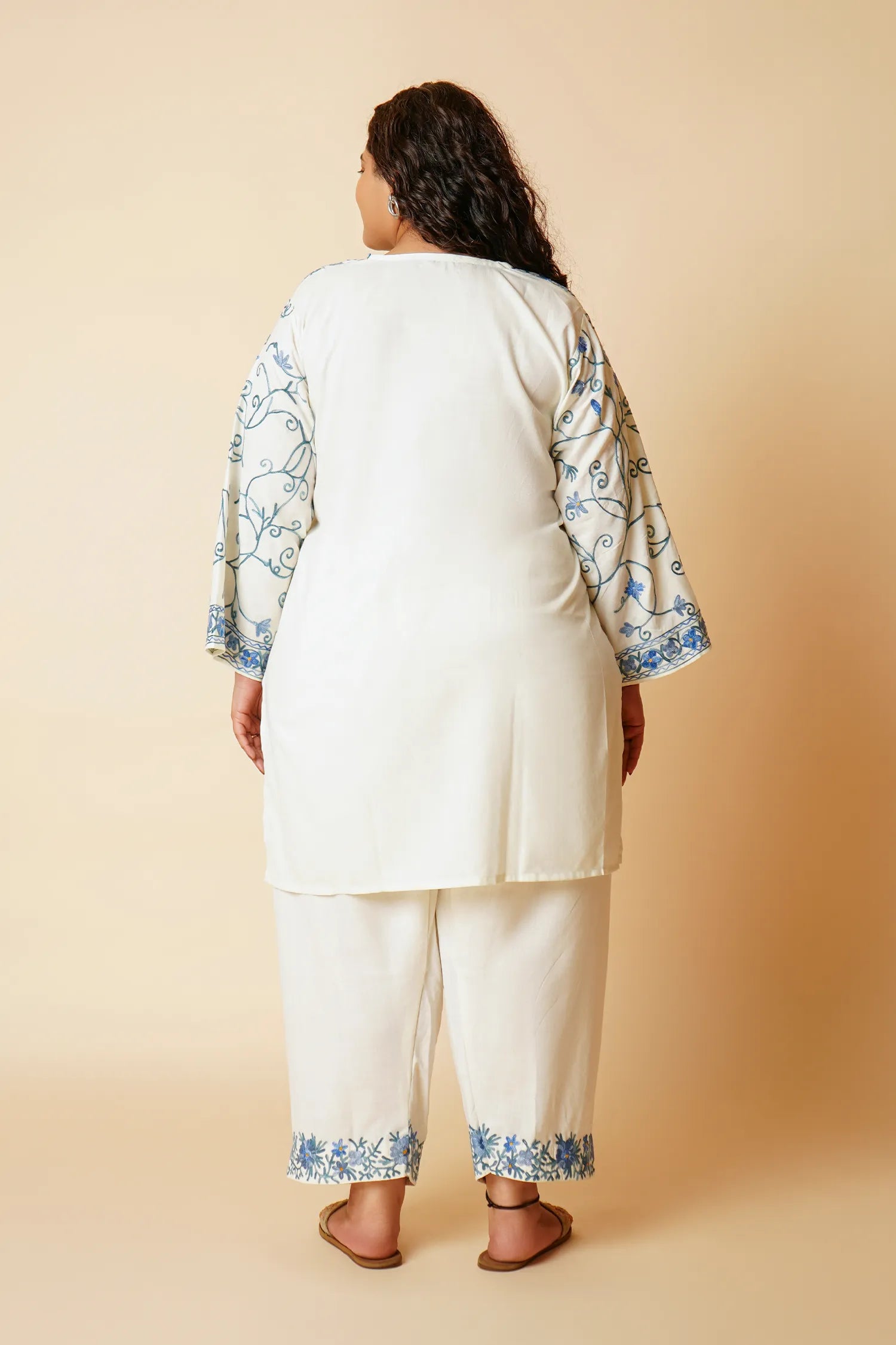 Plus Size - Kashmiri Aari Work Cotton Kurta with Farsi Pant - White