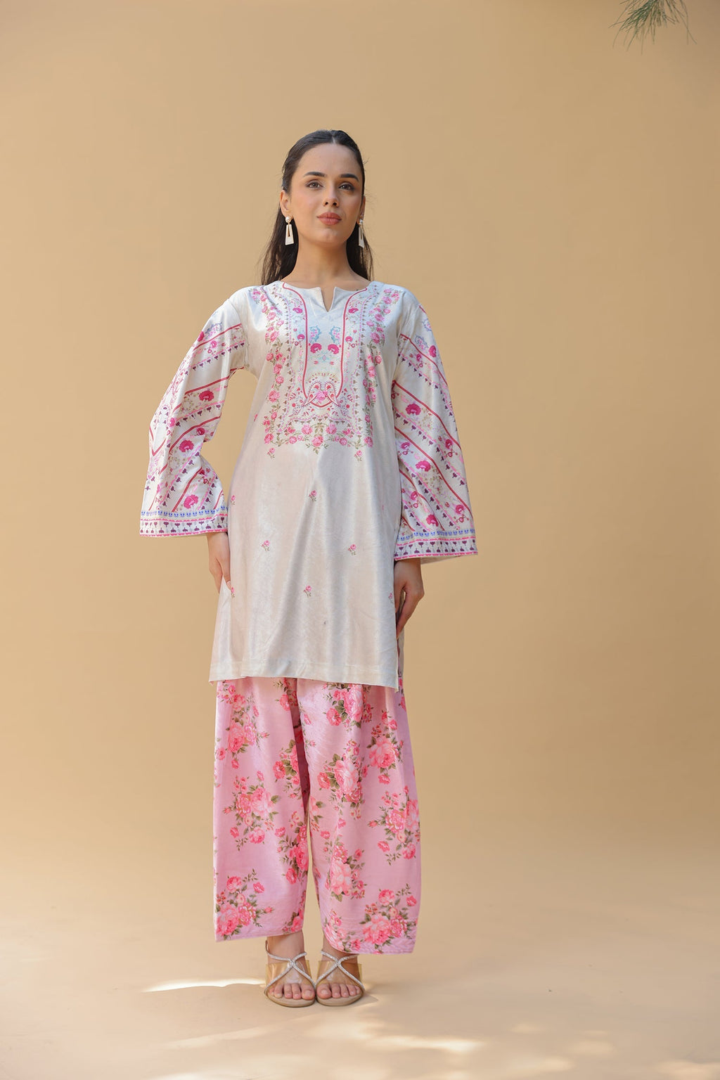 Velvet Printkari Coord Set with Farsi Bottoms – Pastel Green & Pink Floral