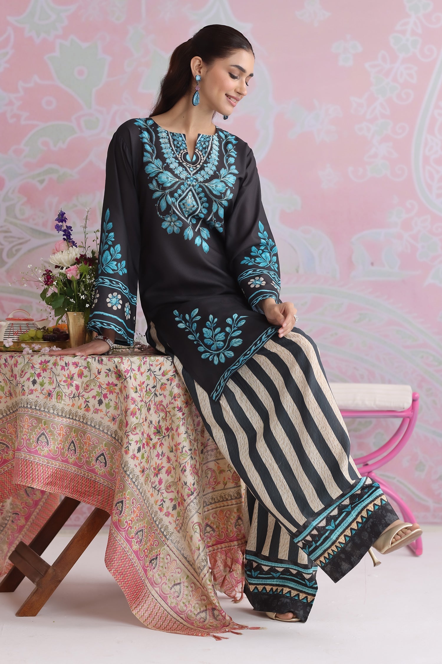Priyanka x HOK in Black & Teal Printed Lawn Cotton Co-ord Set with Farsi Pants
