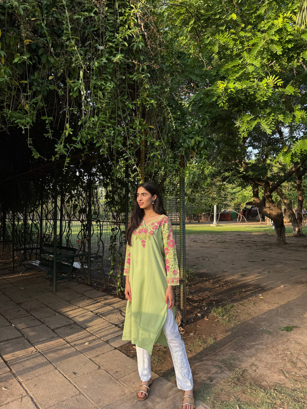 Chetna jain In Rayon Chikankari Long Kurta – Pista Green