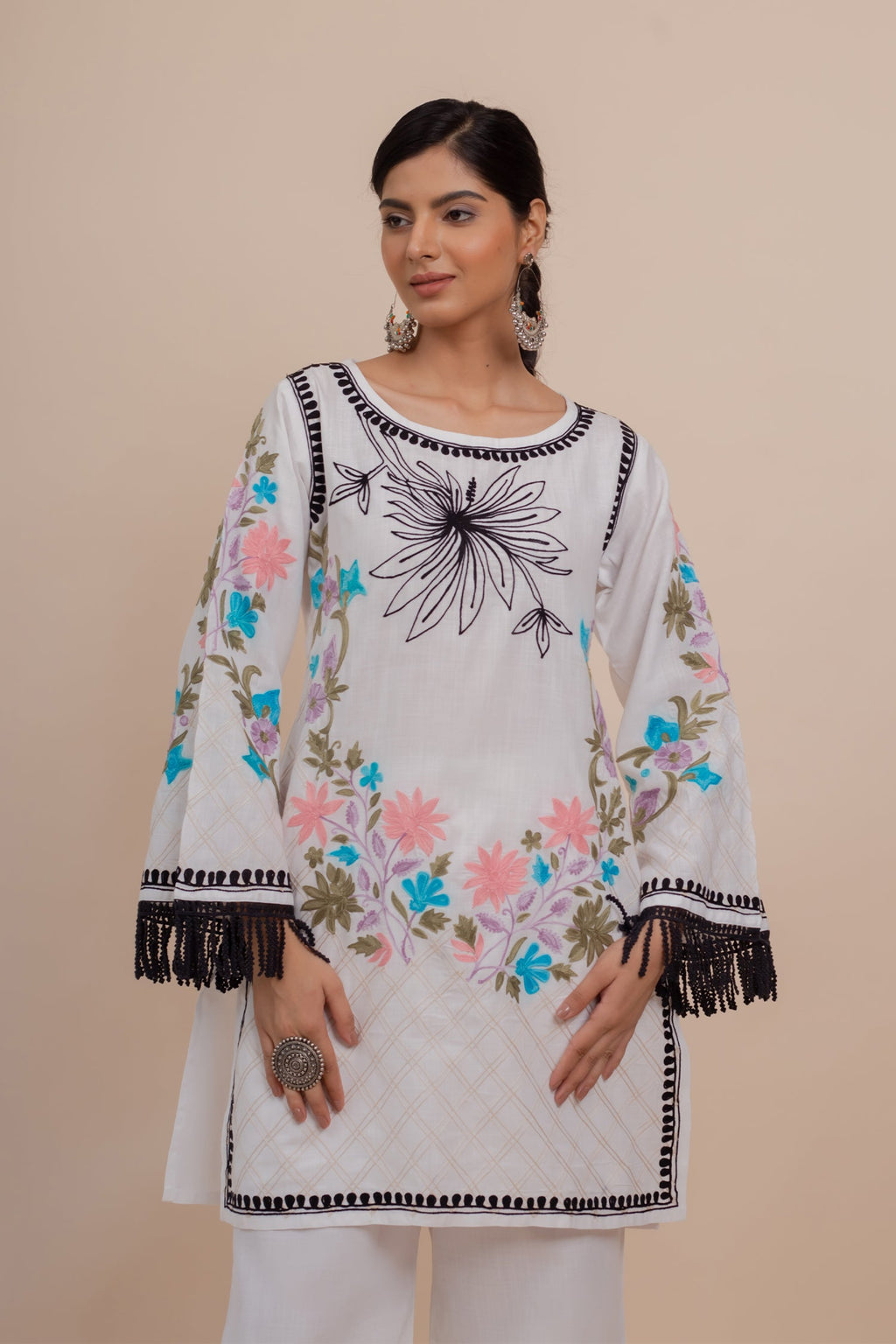 Plus Size - HOK Falak Kashmiri Kurta Set - White