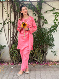 Dilreet In Chikankari Embroidered Kurta Set With Straight Pants in Cotton – Blush Pink