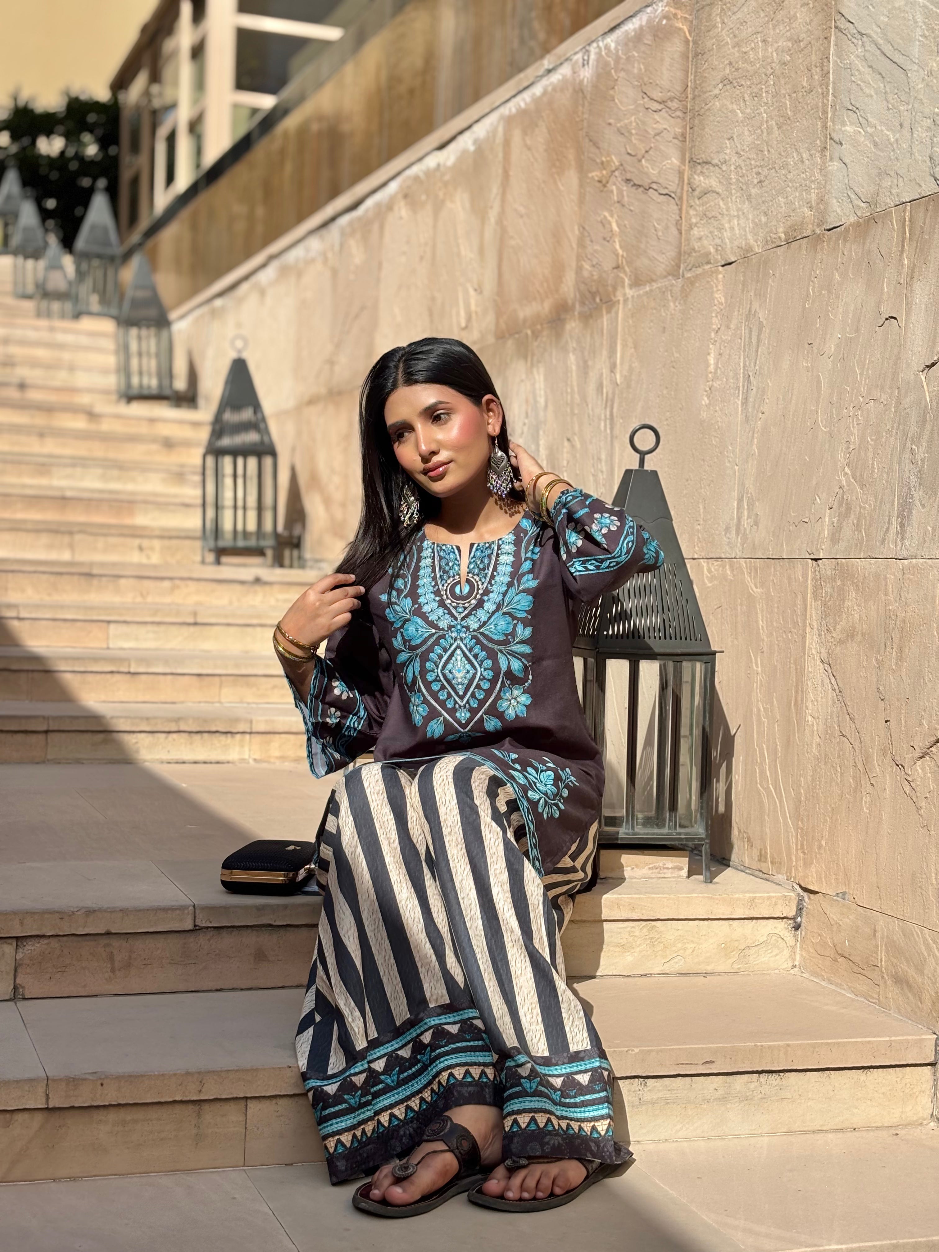 Fiza malik In Black & Teal Printed Lawn Cotton Co-ord Set with Farsi Pants
