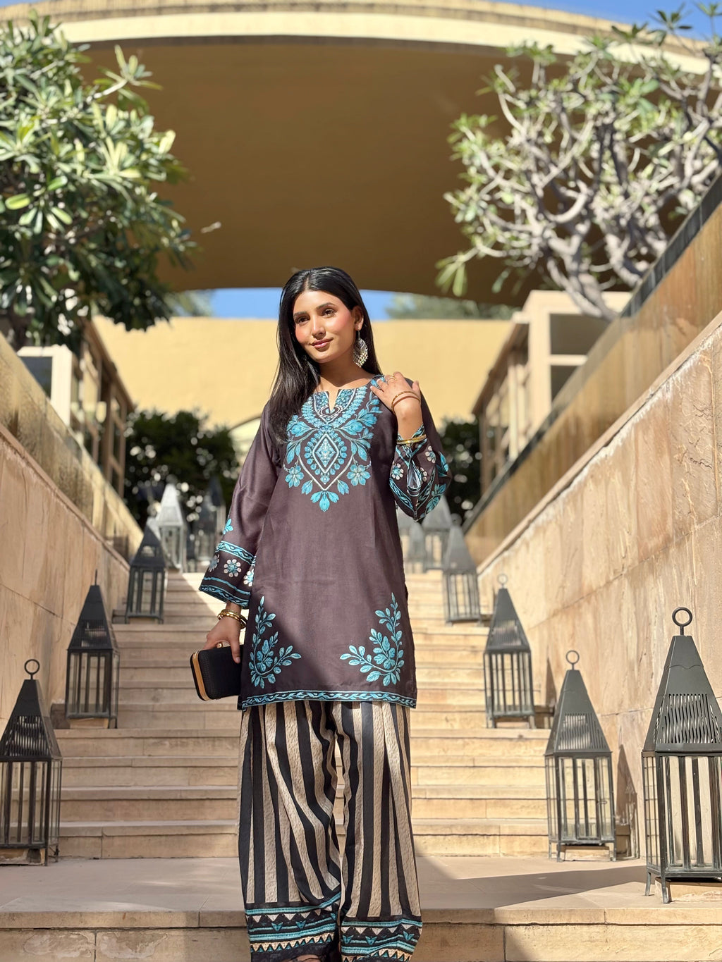 Fiza malik In Black & Teal Printed Lawn Cotton Co-ord Set with Farsi Pants