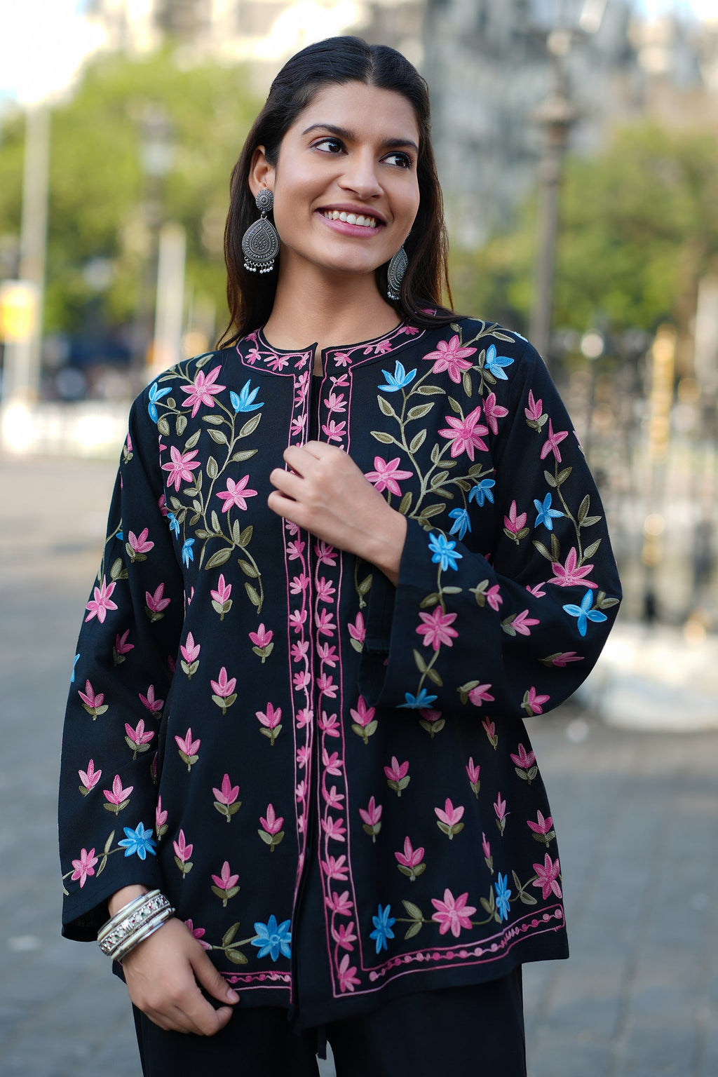 Cotton Kashmiri Aari Embroidered Jacket – Black