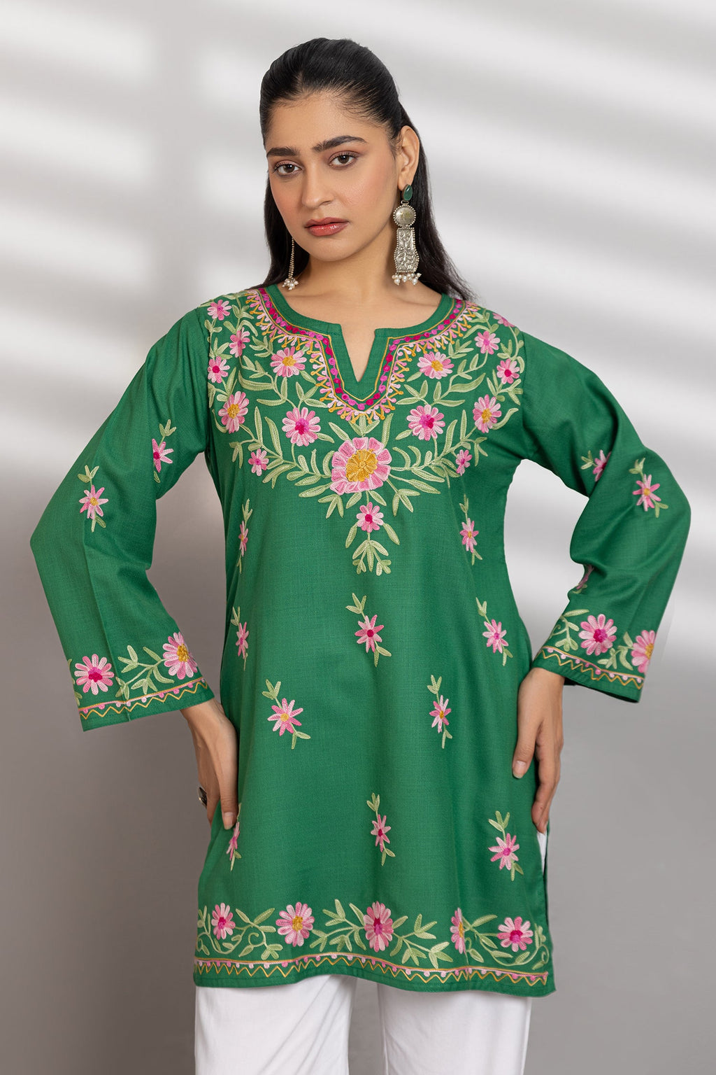 Cotton Kashmiri Aari Short Kurta - Green