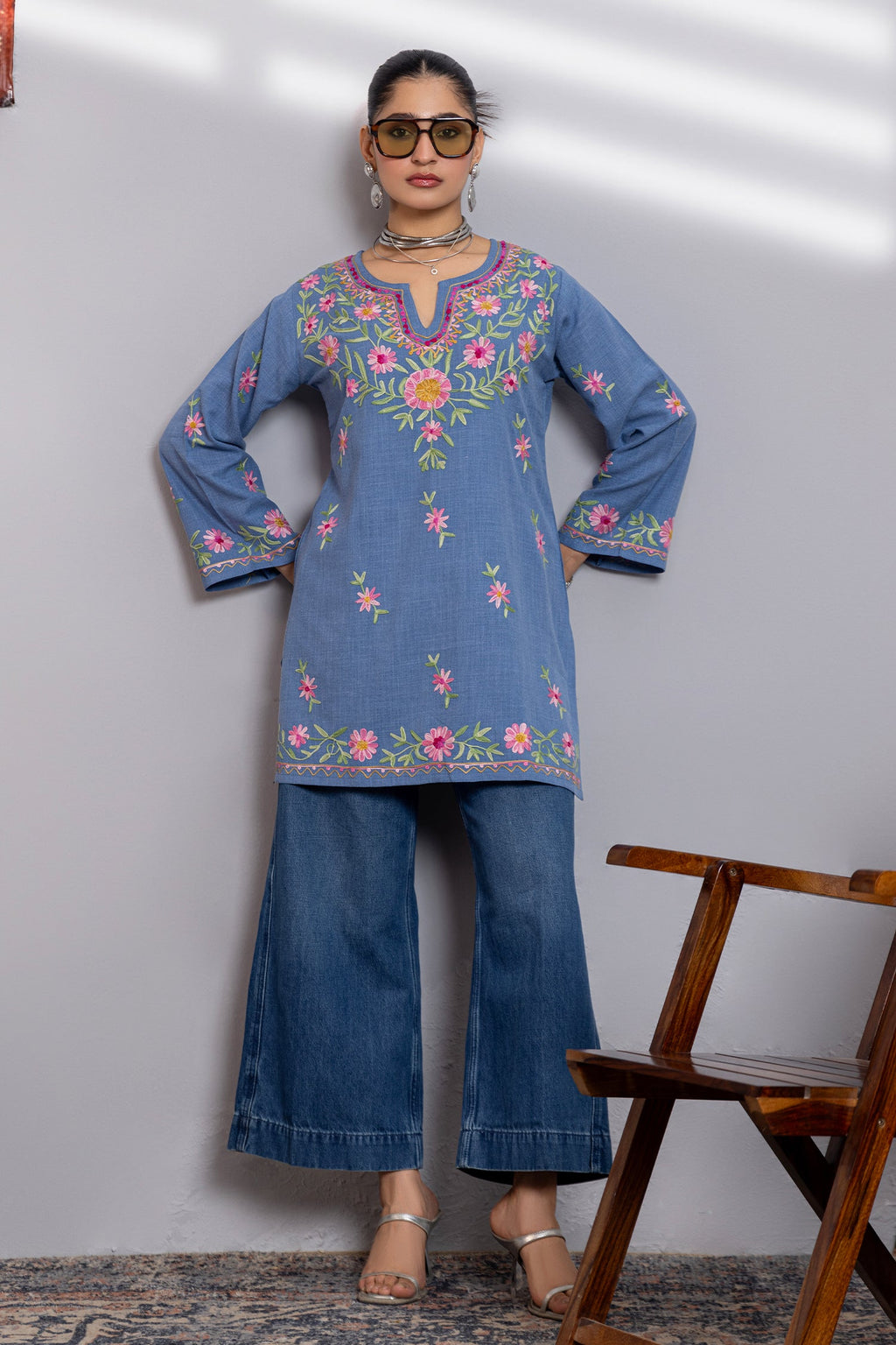 Kaashwi In Denim Cotton Kashmiri Aari Short Kurta - Denim Blue