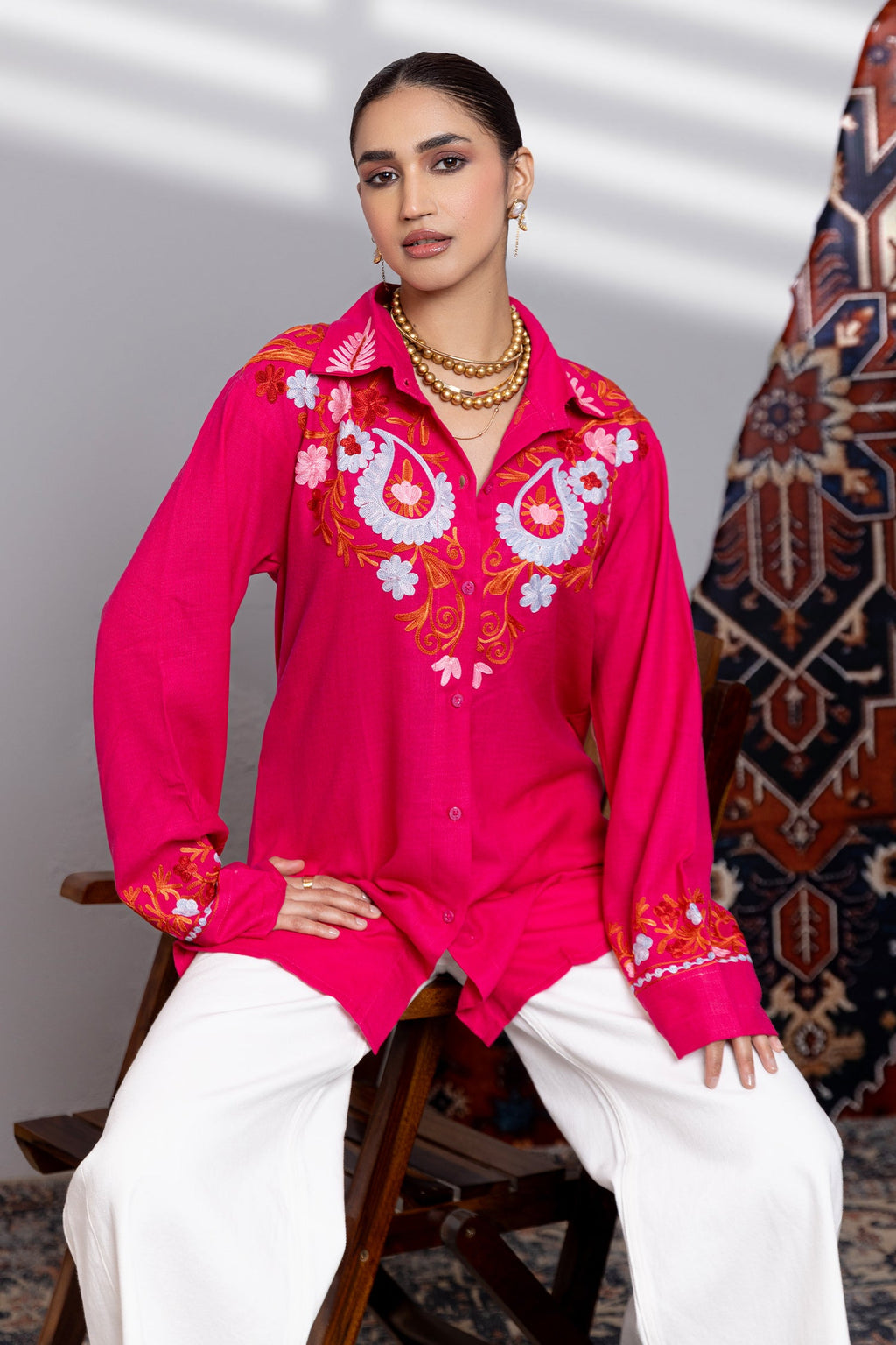 Sonali In Cotton Kashmiri Aari  Shirt - Pink