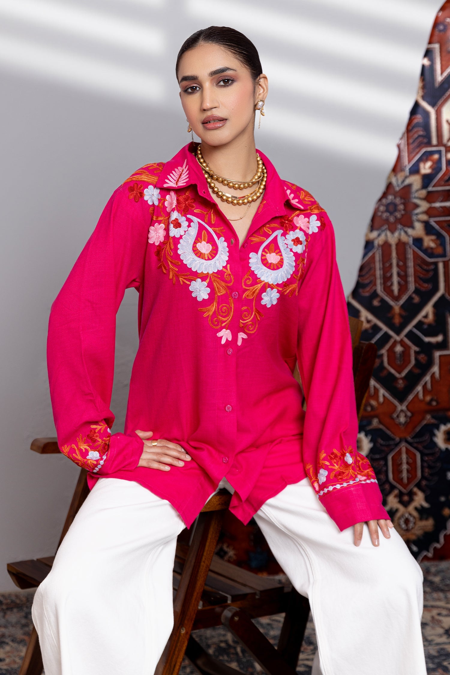 Sonali In Cotton Kashmiri Aari  Shirt - Pink